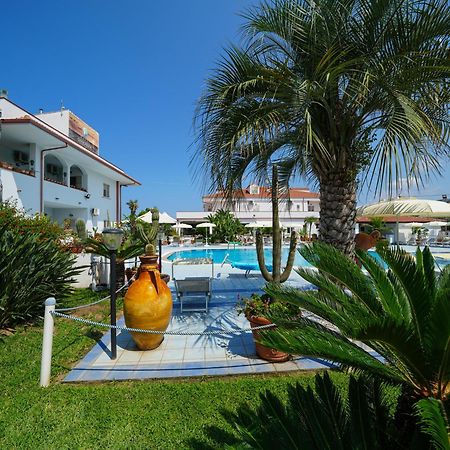 Hotel Damanse Santa Domenica  Luaran gambar