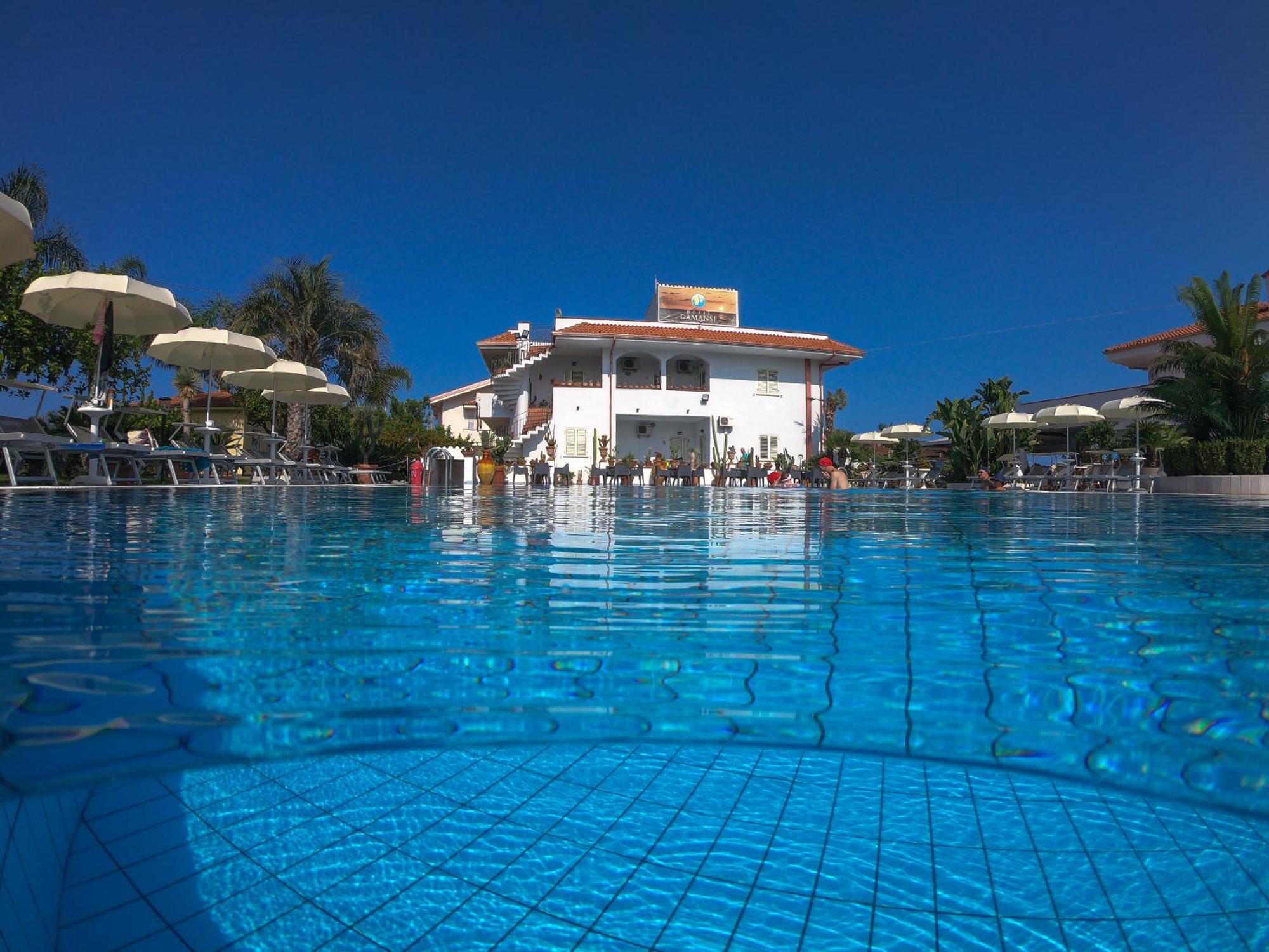 Hotel Damanse Santa Domenica  Luaran gambar