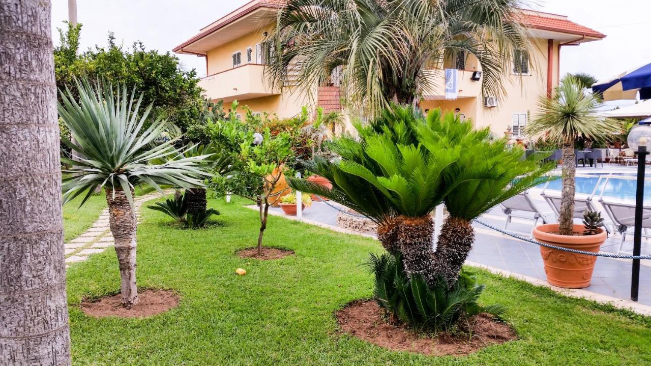 Hotel Damanse Santa Domenica  Luaran gambar