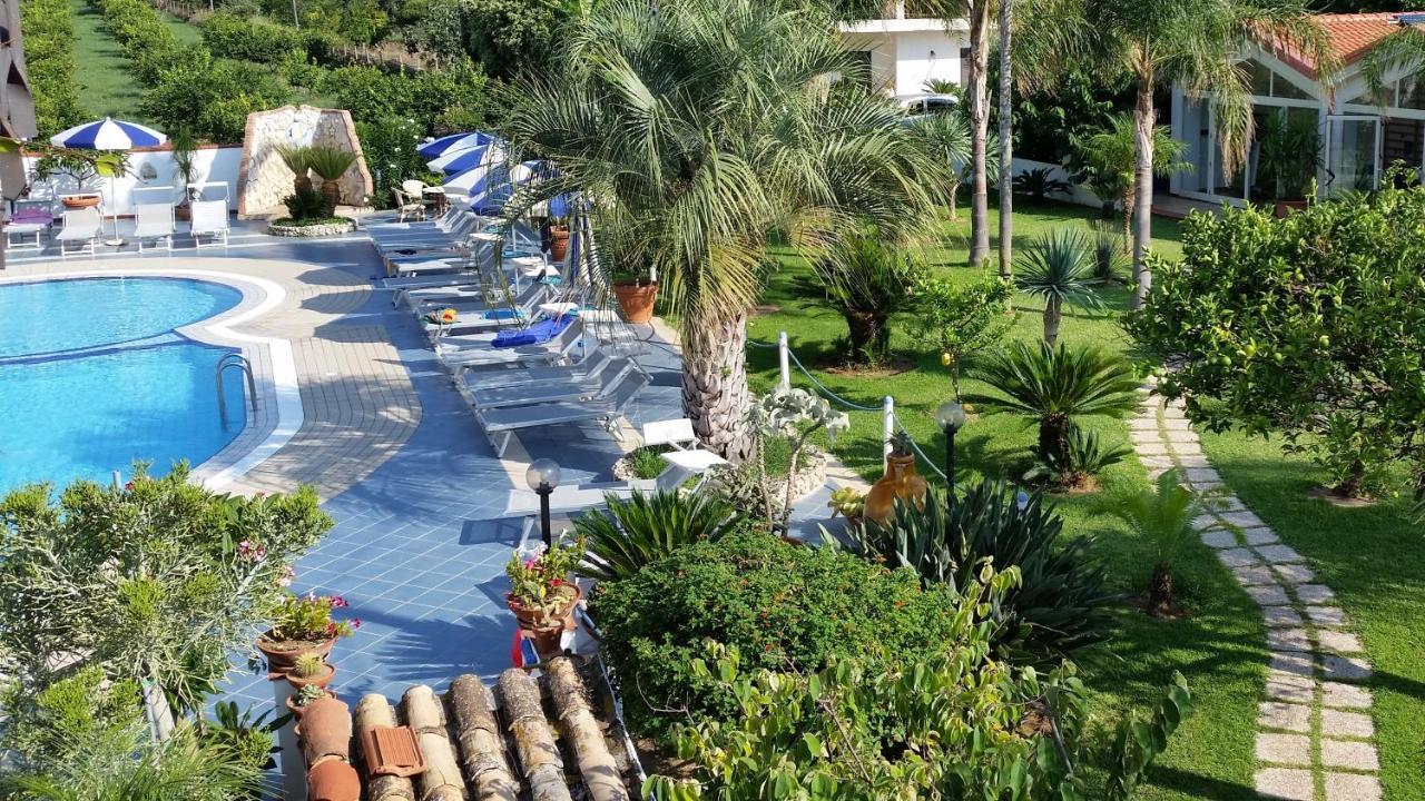 Hotel Damanse Santa Domenica  Luaran gambar